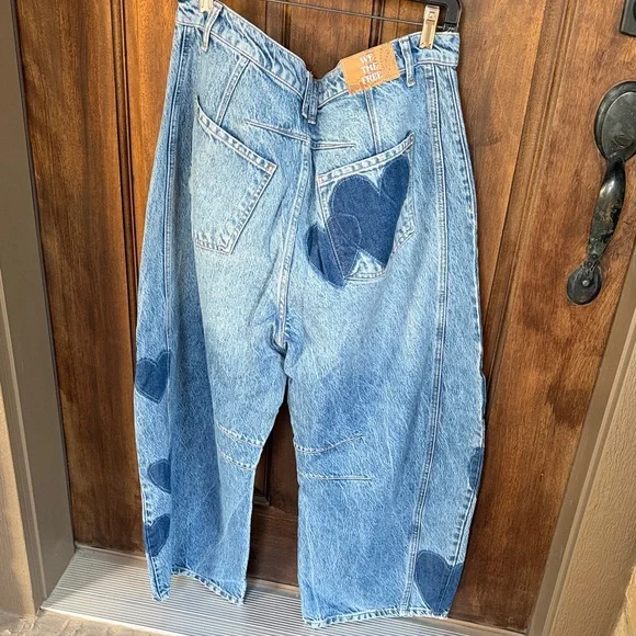 We The Free Light Blue Denim Hearts Barrel Jeans - Picture 6 of 8